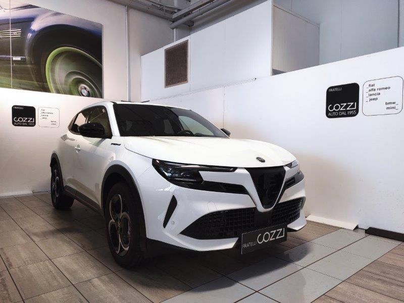 ALFA ROMEO Junior Junior 1.2 145 CV Hybrid eDCT6 Speciale - Cozzi